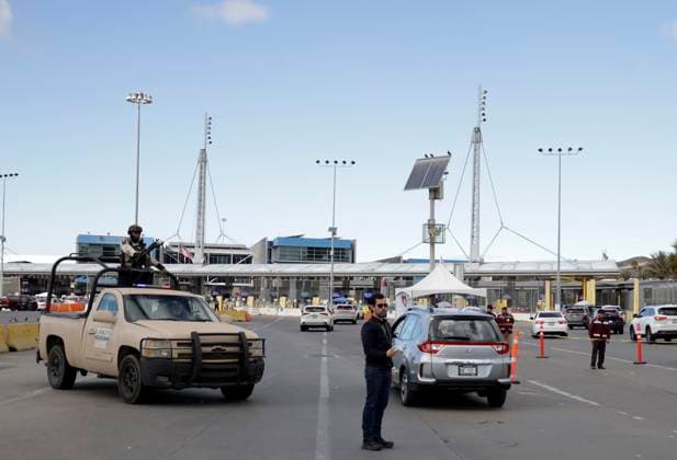 (250207) -- MEXICO CITY, Feb. 7, 2025 -- Soldiers of the Mexican Army are on duty on the border between Mexico and the United States, in Tijuana, Mexico, on Feb. 6, 2025. Mexican President Claudia Sheinbaum confirmed on Tuesday that 10,000 National Guard troops have begun deployment along the 3,200-km border with the United States. Bolstering border security was part of an agreement reached a day earlier with her U.S. counterpart, Donald Trump, to combat fentanyl trafficking and curb illegal migration. (Photo by Xinhua) SpotNews Mexican president confirms troops deployment along U.S. border after talks with Trump JoebethxTerriquez