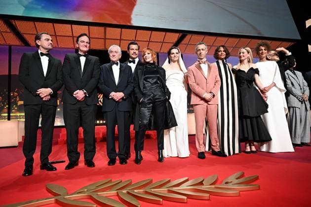 RECORD DATE NOT STATED Robert De Niro Receives Honorary Palme D Or - France (L-R) Leonardo DiCaprio, Quentin Tarantino, Honoree Robert De Niro, Laurent Lafitte, Mylene Farmer, Jury President Juliette Binoche, Jeremy Strong, Halle Berry, Alba Rohrwacher, Leila Slimani, Hong Sang-soo and Payal Kapadia are seen onstage during the opening ceremony at the 78th annual Cannes Film Festival at the Palais de Festival on May 13, 2025 in Cannes, France. Photo by David Niviere ABACAPRESS.COM Cannes France Copyright: xNivierexDavid ABACAPRESS.COMx