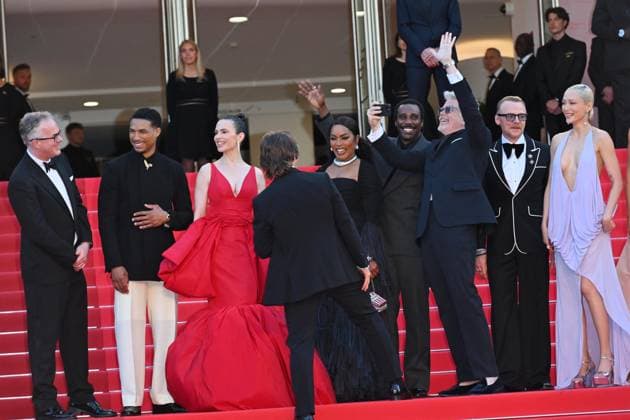 Internationale Filmfestspiele von Cannes, Mission Impossible - The Final Reckoning Premiere Cannes, 78th Cannes Film Festival 2025 - evening 2 - Red Carpet premiere of the film Mission: Impossible – The Final Reckoning Cannes, 78th Cannes Film Festival 2025 - evening 2 - Red Carpet premiere of the film Mission: Impossible – The Final Reckoning In the photo: Angela Bassett, Erik Jendresen, Eddie Hamilton, Greg Tarzan Davis, Hayley Atwell, Tom Cruise, Pom Klementieff, Simon Pegg, Esai Morales, Tramell Tillman, Hannah Waddingham, Christopher McQuarrie Cannes France Copyright: xIPA ABACAx