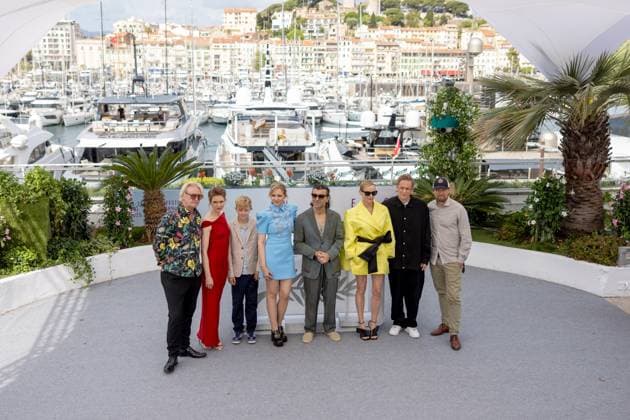Amrum , Photocall in Cannes, 16 05 2025 Cannes, France 16 5 2024 Detlev Buck, Lisa Hagmeister, Jasper Billerbeck, Laura Tonke, Fatih Akõn, Diane Kruger, Matthias Schweighöfer and Lars Jessen during the AMRUM Photocall during the 78 Cannes International Film Festival The film festival takes place from May 13 to 24, 2025 Can Copyright: xChristianxEnderx