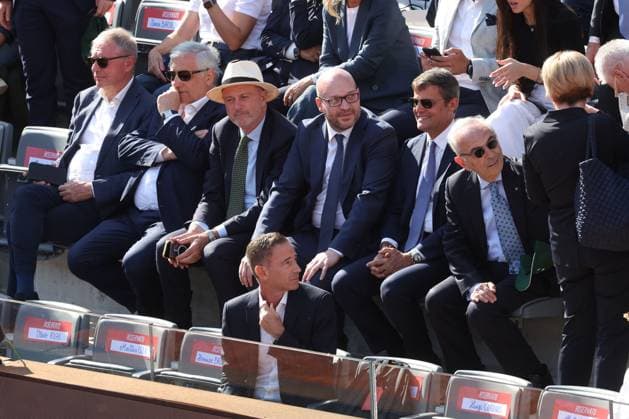 Rome, Italy, May 18, 2025: A parade of VIPs - Elonora Daniele, Raoul Bova, Minister Lollobrigida, Tafani, Fontana, Caldrone, Viktoria dei Maneskin, Renzi, Opztek - attend the Men s Singles Final between Jannik Sinner (ITA) and Carlos Alcaraz (ESP) during the Internazionali BNL d Italia 2025 ATP Masters Men s 1000 circuit in Rome at the Foro Italico. Copyright: xmarcoxiacobuccix xipa-agency.netx xmarcoxiacobuccix IPA_Agency_IPA57882599
