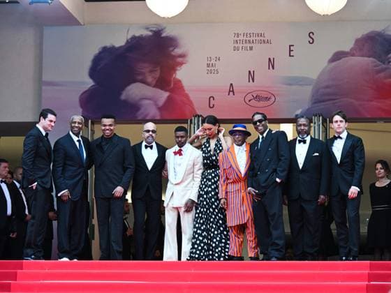 Cannes, 78th Cannes Film Festival 2025 - evening 7 - Red Carpet of the film Highest 2 Lowest Cannes, 78th Cannes Film Festival 2025 - evening 7 - Red Carpet of the film Highest 2 Lowest . Pictured are Jason Michael Berman, Denzel Washington, Elijah Wright, Jeffrey Wright, Aubrey Joseph, Ilfenesh Hadera, Spike Lee, A Rocky, Wendell Pierce and Alan Fox Cannes France Copyright: xIPA ABACAx