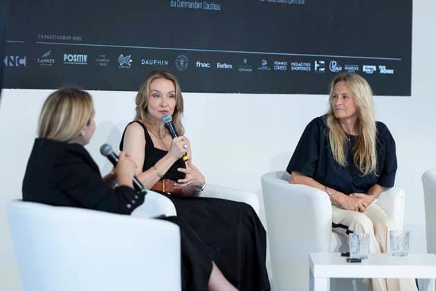 Conference Cinema at the service of the ocean how to tell, awaken and act for a sustainable future as part of the 10th Semaine du Cinéma Positif at the 78th Cannes International Film Festival Rosalie Mann, Alexandra Cousteau and Estelle Lefébure Conference Cinema at the service of the ocean how to tell, awaken and act for a sustainable future , on the CNC beach, as part of the 10th Semaine du Cinéma Positif at the 78th Cannes International Film Festival, le 23 mai 2025 This year, the Positive Cinema Prize was awarded to the film Jeunes Mères by the Dardenne brothers Olivier Borde Bestimage Conference Cinema at the service of the ocean how to tell, awaken and act for a sustainable future , on the CNC beach, as part of the 10th Positive Cine Copyright: xOLIVIERxBORDEx xBESTIMAGExOLIVIERxBORDEx xBESTIMAGEx
