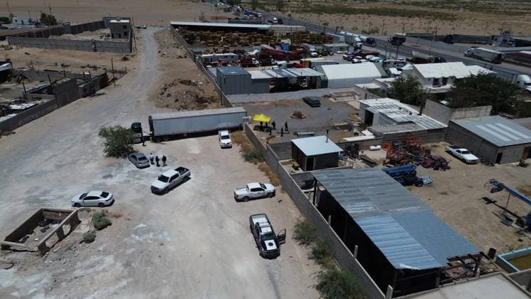 Authorities discover 383 corpses in private crematorium in Ciudad Juarez CIUDAD JUAREZ , MEXICO - JUNE 30: A view of the crematorium where authorities found 383 embalmed corpses in Ciudad Juarez, Chihuahua State, Mexico, on June 30, 2025. Police have found 383 corpses piled up in a private crematorium in northern Mexico s Ciudad Juarez, the local prosecutor s office said on June 29, attributing the grisly find to negligence. According to authorities, the investigation stemmed from a citizen complaint. Upon inspection, more than 300 bodies were found embalmed and stored in unsanitary conditions, and the facility was also emitting foul odors. Christian Torres Anadolu Ciudad Juarez Mexico. Editorial use only. Please get in touch for any othe Copyright: x2025xAnadoluxChristianxTorresx