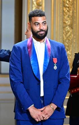 French volleyball player and Olympic gold medalist Earvin Ngapeth French President Emmanuel Macron during a ceremony to honor members of the French National Volleyball team, current Olympic champions, to mark the first International Volleyball Day, at the Élysée presidential palace, à Paris, France, le 7 juillet 2025 Christian Liewig Bestimage French President Emmanuel Macron during a ceremony to honour members of the French National Volleyball team, current Olympic champions, to mark the first International Volleyball Day, at the Elysee Palace, in Paris, France, on July 7th, 2025 Paris France Copyright: xChristianxLiewigx xBestimagexChristianxLiewigx xBestimagex
