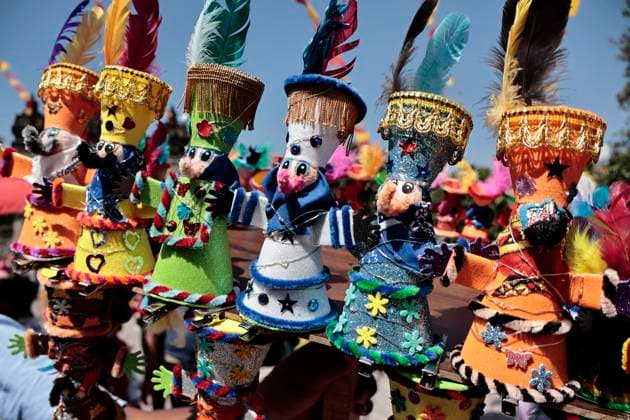 July 19, 2025, Chalco, State Of Mexico, Mexico: In the volcanic area, the celebration of SANTIAGO THE APOSTOLE, the patron saint of Chalco, State of Mexico, begins with the traditional Chinelos, native to Tlayacapan, Tepozotlan, and Yautepec, State of Morelos. These people dance through the streets wearing handmade costumes made with different fabrics, materials, paints, and masks. They originated during the colonial era to mock the Spanish, which is why their costumes have extravagant decorations and their masks resemble the faces, light skin, and colored eyes of the foreigners who invaded Mexico. The word Chinelo comes from the Nahuatl word meaning disguised Chalco Mexico - ZUMAp204 20250719_zip_p204_001 Copyright: xJosuexPerezx