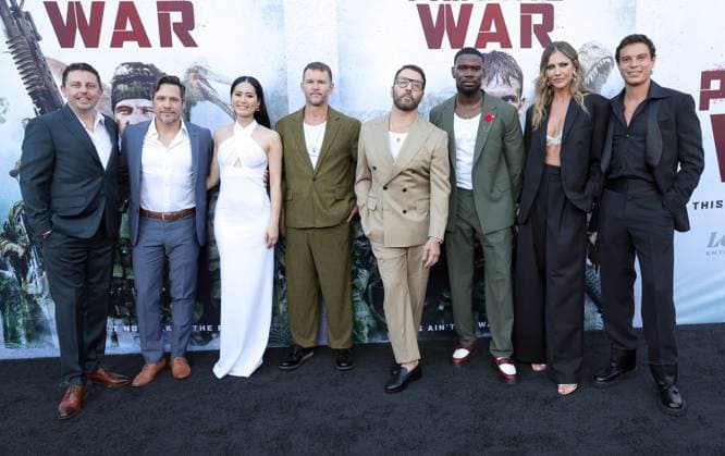 Los Angeles Premiere Of Primitive War 18 August 2025 . Los Angeles, California - Luke Sparke, Nick Wechsler, Ana Thu Nguyen, Ryan Kwanten, Jeremy Piven, Adolphus Waylee, Tricia Helfer, Carlos Sanson Jr At Los Angeles Premiere Of Primitive War held at Hollywood American Legion in Los Angeles., Credit:Sadou Faye Avalon United States, CA, Los Angeles, Hollywood American Legion Copyright: xSadouxFayex xAvalonx 1030218839
