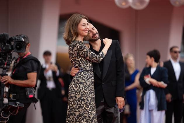 Marc By Sofia Red Carpet - The 82nd Venice International Film Festival Sofia Coppola and Marc Jacobs attend the Marc By Sofia red carpet during the 82nd Venice International Film Festival in Venice, Italy, on September 2, 2025. Venice Italy Copyright: xLucaxCarlinox originalFilename: carlino-notitle250902_nppLj