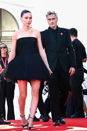 The voice of hind Rajab Red Carpet - The 82nd Venice International Film Festival Rooney Mara, Joaquin Phoenix during The voice of hind Rajab Red Carpet - The 82nd Venice International Film Festival, Venice, Italy 03 Sept 2025, Credit:Maria Laura Antonelli Avalon Italy, Venice Copyright: xMariaxLauraxAntonellix xAvalonx 1033855244