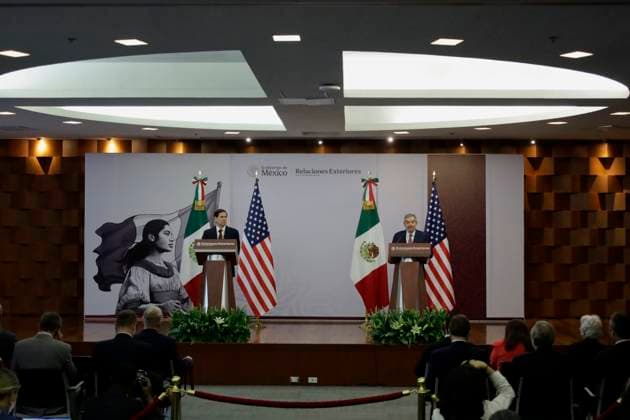 Marco Rubio, Secretary Of State In The United States, Meets With Juan Ramon De La Fuente, Secretary Of Foreign Affairs Of Mexico Marco Rubio, Secretary of State in the United States, and Juan Ramon de la Fuente, Secretary of Foreign Affairs of Mexico, meet during a bilateral meeting at the Ministry of Foreign Affairs in Mexico City, Mexico, on September 3, 2025. They discuss security issues and a range of actions to improve protection in this region, among other topics. Mexico City Mexico City Mexico Copyright: xGerardoxVieyrax originalFilename: vieyra-notitle250903_npkEX.jpg