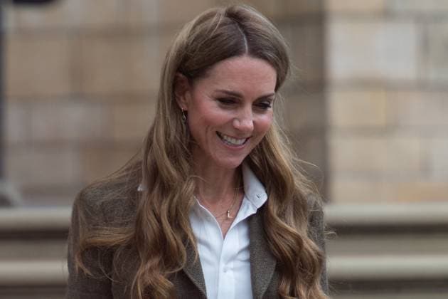 HRH The Prince and Princess Of Wales Visit Natural History Museum, London, UK - Thursday 4 September Catherine - Princess of Wales visits Natural History Museum, London, England, UK on Thursday 4 September, 2025 to view the Museum s newly transformed gardens and meet children and young people taking part in learning programmes which see them connecting with nature and boosting biodiversity in urban areas., Credit:Justin Ng Avalon UK, England, London, Natural History Museum Copyright: xJustinxNgx xAvalonx 1034075662
