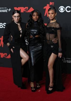 September 7, 2025, Elmont, New York, USA: 3Quency - Brianna Mazzola, Nori Royale and Wennely Quezada attend the 2025 MTV Video Music Awards, VMAs, at UBS Arena in Elmont, New York, USA, on 07 September 2025. Photo: Elmont USA - ZUMAm179 20250907_zep_m179_096 Copyright: xAlecxMichaelx