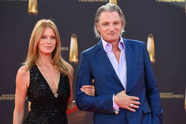 Esther SCHWEINS, Actress, Stefan JUERGENS, Actor, Red Carpet, Red Carpet Show, Arrival, German Television Award Ceremony, The German Television Award 2025, German Television Award 2025 at MMC Studios Cologne, on 10 09 2025