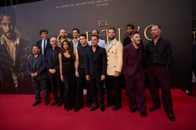 Director Alejandro Amenabar with actors Julio Pena , Jose Manuel Poga , Miguel Rellan , Luna Berroa , Fernando Tejero , Alessandro Borghi attends the premiere of the film El Cautivo directed by Alejandro Amenabar at Cine Callao in Madrid, Spain, on September 10, 2025. The movie, starring Julio Pena Fernandez, Alessandro Borghi, Miguel Rellan, Fernando Tejero, Luna Berroa, Luis Callejo, Josà Manuel Poga, Albert Salazar, Juanma Muniagurria, Jorge Asin, Mohamed Said and Walid Charaf, tells the story of Miguel de Cervantes™ captivity in Algiers in 1575. The film will be released in Spanish cinemas on September 12. Cordon Press HazhardxEspinozaxVallejos