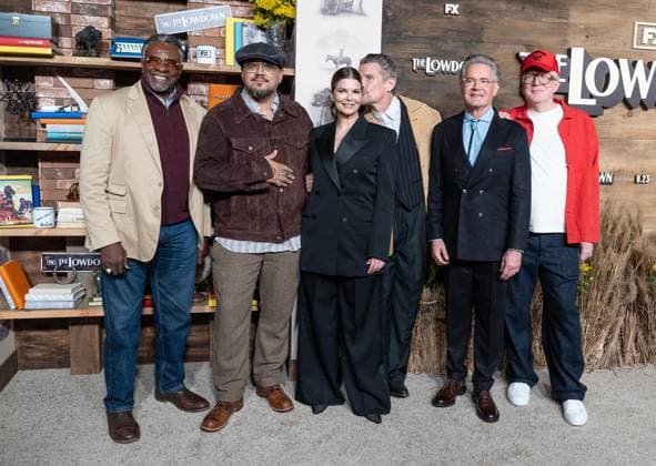 September 17, 2025, Bronx, New York, USA: Keith David, Sterlin Harjo, Jeanne Tripplehorn, Ethan Hawke, Kyle Maclachlan and Tracy Letts attend FX premiere of The Lowdown on Hulu at Brooklyn Academy of Music in New York, NY on September 17, 2025. Bronx USA - ZUMAr339 20250917_znp_r339_142 Copyright: xLevxRadinx