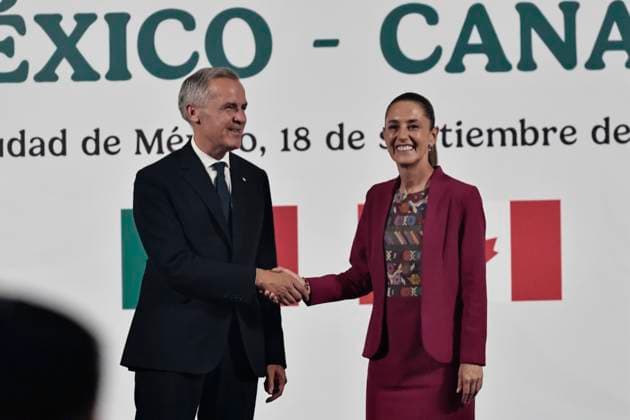 September 18, 2025, Mexico, Cdmx, Mexico: At the National Palace, Mexican President CLAUDIA SHEIMBAUM receives Canadian Prime Minister MARK CARNEY. During this official visit, topics that will strengthen the bilateral relationship between these two nations will be discussed. Diversification, trade strengthening, security, and job creation are some of the priorities of her new foreign policy, which she hopes to maintain and strengthen with the administration of CLAUDIA SHEIMBAUM. This is MARK CARNEY s first visit and first official meeting with the Mexican government since the economic and trade tensions began, generated by the conflict caused by the DONALD TRUMP administration s excessive tariff increases. Mexico Mexico - ZUMAp204 20250918_zip_p204_090 Copyright: xJosuexPerezx