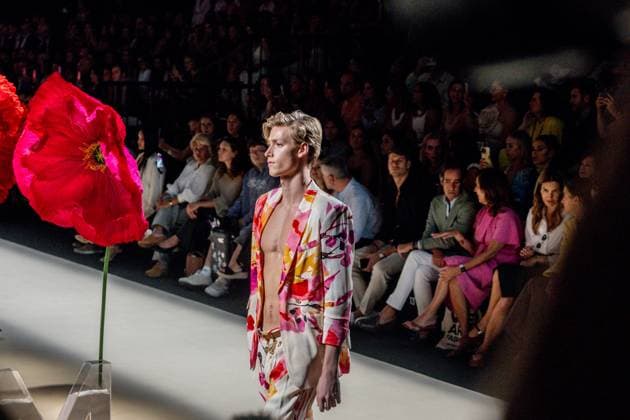 A model during the Lola Casademunt fashion show at the 82nd edition of Mercedes Benz Fashion Week Madrid, at Ifema in Madrid, on September 19, 2025, in Madrid Spain This years edition runs from September 17 to 21 and commemorates the 40th anniversary of the fashion show A model during the Lola Casademunt fashion show at the 82nd edition of Mercedes Benz Fashion Week Madrid, at Ifema in Madrid, on September 19, 2025, in Madrid Spain This years edition is held from September 17 to 21 and commemorates the 40th anniversary of the catwalk Isabel Sanchís collection for next summer 2026 is an eclectic collection, based on two fundamental pillars for the firm, the volumes of architecture and the coexistence of Japanese culture, which explores oppo Copyright: xRicardoxRubiox 6968320