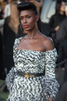 Burberry SS26 Runway Show Arrivals - Kensington Palace Gardens, London, UK Jodie Turner-Smith arrives for Burberry s SS26 Runway Show during London Fashion Week at Kensington Palace Gardens, London, England, UK on Monday 22 September, 2025., Credit:Justin Ng Avalon UK, England, London, Kensington Palace Gardens Copyright: xJustinxNgx xAvalonx 1039467621