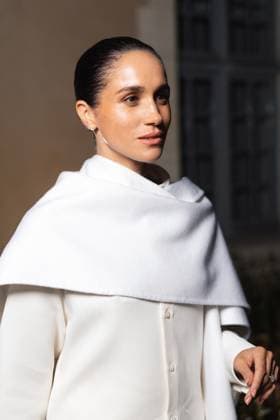 Meghan Markle, Duchess of Sussex, will appear at Balenciaga during Paris Fashion Week PFW , at the Laennec center, in Paris, France, on October 4, 2025 Tiziano Da Silva Bestimage Meghan Markle, Duchess of Sussex, will appear at Balenciaga during Paris Fashion Week PFW , at the Laennec center, in Paris, France, on October 4, 2025 Paris France Copyright: xTizianoxDaxSilvax-xPierrexPerusseaux xBestimagexTizianoxDaxSilvax-xPierrexPerusseaux xBestimagex