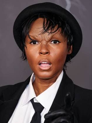 Los Angeles Premiere Of Netflix s Frankenstein American singer, rapper, songwriter, producer, and actress Janelle Monae (Janelle Monae) arrives at the Los Angeles Premiere Of Netflix s Frankenstein held at the Academy Museum of Motion Pictures in Miracle Mile, Los Angeles, California, United States. Academy Museum of Motion Pictures, Miracle Mile, Los Angeles, California, USA California United States Copyright: xImagexPressxAgencyx originalFilename: collin-losangel251007_np5la.jpg