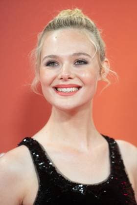 London Film Festival 2025 - Sentimental Value Arrivals at Royal Festival Hall, Southbank, London Elle Fanning attends the Headline Gala of Sentimental Value at The 69th BFI London Film Festival at Royal Festival Hall, Southbank, London, England, UK on Sunday 12 October, 2025., Credit:Justin Ng Avalon UK, England, London, Royal Festival Hall, Southbank Copyright: xJustinxNgx xAvalonx 1045056350