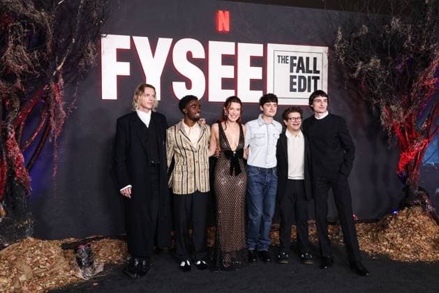 Netflix FYSEE: The Fall Edit - Stranger Things Season 5 FYC Event English actor and singer Jamie Campbell Bower, American actor, singer, and dancer Caleb McLaughlin, British actress and producer Millie Bobby Brown, Canadian-American actor and entrepreneur Noah Schnapp, American actor and singer Gaten Matarazzo and Canadian actor, musician, director, and recording artist Finn Wolfhard arrive at the Netflix FYSEE: The Fall Edit - Stranger Things Season 5 FYC (For Your Consideration) Event held at the Netflix Tudum Theater in Hollywood, Los Angeles, California, United States. Netflix Tudum Theater, Hollywood, Los Angeles, California, USA California United States Copyright: xImagexPressxAgencyx originalFilename: collin-netflixf251109_npWHV.jpg