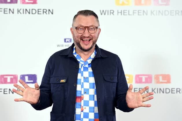 Sebastian LEGE, chef, presenter, portrait, portrait, cropped single image, single subject, 30 RTL Spendenmarathon Wir helfen Kindern , television, 20 21 11 2025 in Huerth, Germany,