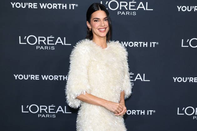 20th Annual L Oreal Paris Women Of Worth Celebration 2025 MUSEUM ROW, MIRACLE MILE, LOS ANGELES, CALIFORNIA, USA - DECEMBER 02: American model, socialite and media personality Kendall Jenner arrives at the 20th Annual L Oreal Paris Women Of Worth Celebration 2025 held the Academy Museum of Motion Pictures on December 2, 2025 in Museum Row, Miracle Mile, Los Angeles, California, United States., Credit:Xavier Collin Avalon United States, California, Los Angeles, Academy Museum of Motion Pictures Copyright: xXavierxCollinx xAvalonx 1056190213
