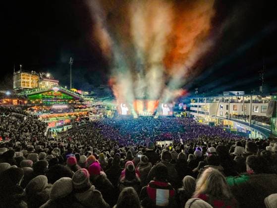 04 12 2025, Schladming, AUT, On the road in Styria, Ski Opening 2025, concert, in the picture Backstreet Boys, feature, overview, Planai Stadium, feature, fan, concert,