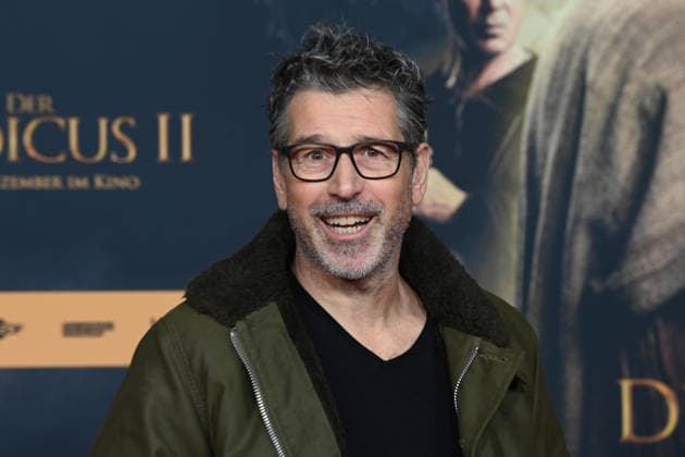 Wolfgang GROOS, director, portrait, portrait, portrait, cropped single image, single motif, red carpet, red carpet show, arrival, film premiere DER MEDICUS 2 on 15 12 2025 at the Cinedom cinema in Cologne,