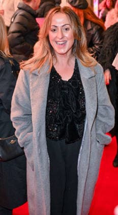 Sleeping Beauty, Arrivals, London, UK. 22 December 2025 London, UK, 22 December 2025. Natalie Cassidy attends Sleeping Beauty at The London Palladium, London, UK., Credit:Lee Floyd Avalon UK, London, The London Palladium Copyright: xLeexFloydx xAvalonx 1061167989