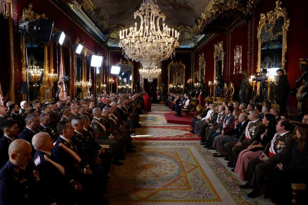 The King and Princess preside over the Military Easter at the Royal Palace in Madrid King Felipe VI during the Military Easter, at the Royal Palace, on January 6, 2026, in Madrid Spain The Military Easter is a ceremony that celebrates the recovery of the Menorcan town of Mahón on January 6, 1782, which was in the hands of the English, during which a balance of the vicissitudes of the previous year is made and the lines of action that will be developed in the following year are marked During the act, honors are paid by means of the national anthem and a salvo of 21 cannon shots, and King Felipe VI passes review Subsequently, the imposition of military decorations is made to those civilians and members of the Armed Forces who have earned the Copyright: xPOOL EFEx 7200106