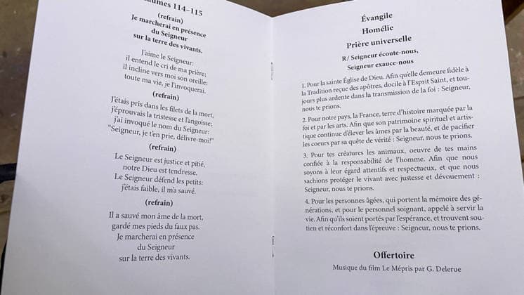 Funeral booklets for Brigitte Bardots funeral in the Parish Church of Notre Dame de lAssomption in Saint Tropez, France, January 7, 2026 Brigitte Bardot, an icon of French cinema and an international icon, died on December 28, 2025 at the age of 91 at her legendary estate in La Madrague, in Saint Tropez, France Revealed to the world through her role in Et DieuÖ créa la femme , she had helped make Saint Tropez a world-famous landmark The actress will be laid to rest on January 7, 2026 in the Saint Tropez marine cemetery, alongside her father Louis Bardot 1896 1975 and her mother Anne Marie Mucel 1912 1978 A religious ceremony will be held beforehand in the Saint Tropez church, where relatives, Bestimage Funeral booklets for the funeral of B Copyright: xAgencex xBestimagexAgencex xBestimagex