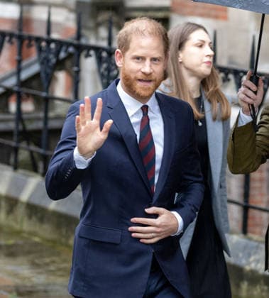 January 21, 2026, London, England, United Kingdom: Prince HARRY, the Duke of Sussex, arrives at the Royal Courts Of Justice, central London, ahead of giving evidence at the trial over allegations of unlawful information gathering brought against Associated Newspapers Limited (ANL) by seven people - the Duke of Sussex, Baroness Doreen Lawrence, Sir Elton John, David Furnish, Liz Hurley, Sadie Frost and Sir Simon Hughes. London United Kingdom - ZUMAs262 20260121_zip_s262_016 Copyright: xTayfunxSalcix