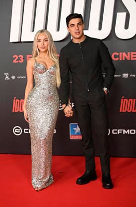 Red carpet at Ídolos movie premiere Actor Óscar Casas and singer Ana Mena during the premiere of the movie Ídolos , on January 21, 2026, in Madrid Spain Ídolos is set in the fascinating world of the MotoGP™ World Championship and explores the human relationships between a father and son, a manager and his rider, and the world around them ambition, self-improvement, egos, adrenaline, love, forgiveness and second chances CINE MOVIE PREMIERE Madrid Madrid Spain Copyright: xFranciscoxGuerrax 7235023
