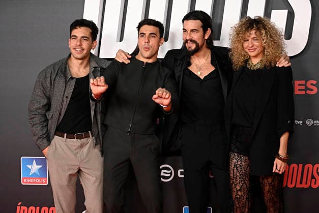 Red carpet at Ídolos movie premiere Siblings Christian, Óscar, Mario and Sheila Casas during the premiere of the movie Ídolos , on January 21, 2026, in Madrid Spain Ídolos is set in the fascinating world of the MotoGP™ World Championship and explores the human relationships between a father and son, a manager and his rider, and the world around them ambition, self-improvement, egos, adrenaline, love, forgiveness and second chances CINE MOVIE PREMIERE Madrid Madrid Spain Copyright: xFranciscoxGuerrax 7235090