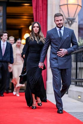 Victoria Beckham and her husband David Beckham Victoria Beckham, accompanied by her family, leaving the Hotel La Réserve to go to the Ministry of Culture to be made a Knight of the Order of Arts and Letters in Paris, France, on January 26, 2026 Yehiel Chekroune Bestimage Victoria Beckham, accompanied by her family, leaving the Hotel La Réserve to go to the Ministry of Culture to be made a Knight of the Order of Arts and Letters in Paris, France, on January 26, 2026 Paris France Copyright: xYehielxChekrounex xBestimagexYehielxChekrounex xBestimagex