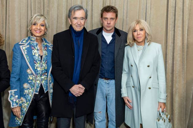 Helene and Bernard Arnault, Jonathan Anderson J W Anderson et Brigitte Macron Greetings at the Dior Spring Summer 2026 Haute Couture Collection show during Paris Fashion Week PFW , at the Rodin Museum, in Paris, France, on January 26, 2026 Olivier Borde Bestimage Greetings Dior Spring Summer 2026 Haute Couture Collection show during Paris Fashion Week PFW , at the Rodin Museum, in Paris, France, on January 26, 2026 Paris France Copyright: xOLIVIERxBORDEx xBESTIMAGExOLIVIERxBORDEx xBESTIMAGEx