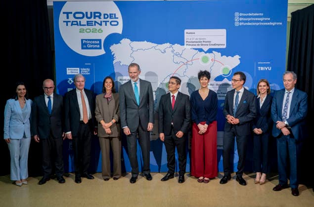 Felipe VI presides over the proclamation of the Princess of Girona Award International 2026 Family photo during the proclamation of the Princess of Girona Award International 2026 in the categories of Creaempresa and Research, in the third stage of the Tour del Talento at the IES Antonio Machado, on March 26, 2026, in Alcalá de Henares, Madrid Spain The event is part of the Princess of Girona Foundations Tour del Talento program, which promotes professional development and youth employability, and serves to recognize innovative trajectories in entrepreneurship and research, underlining the Crowns commitment to opportunities for young people 26 MARCH 2026 PRINCESS OF GIRONA PRIZE PDGI TALENT Alcala de Henares, Madrid Alcala de Henares, Madr Copyright: xAlbertoxOrtegax 7398135