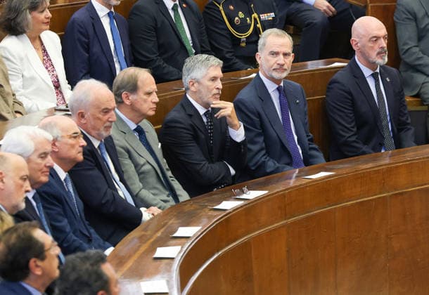 The King defends international law against the use of force before university students King Felipe VI 2d , accompanied by the rector of the Complutense University of Madrid, Joaquín Goyache d , and the Minister of the Interior, Fernando Grande Marlaska 3d , presides over the commemoration of the 60th anniversary of the International Covenant on Civil and Political Rights and the International Covenant on Economic, Social and Cultural Rights, The two covenants were adopted by the United Nations General Assembly on December 16, 1966 and entered into force on January 3, 1976 Together with the Universal Declaration of Human Rights, they comprise what jurists consider to be the International Bill of Human Rights 09 APRIL 2026 Marta Ferná Madrid Copyright: xMartaxFernandezx 7425683