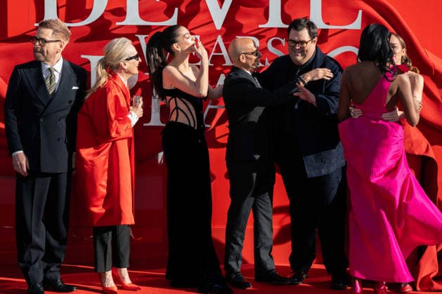The Devil Wears Prada 2 European Premiere - Arrivals (L-R) Sir Kenneth Branagh, Meryl Streep, Anne Hathaway, Stanley Tucci, Caleb Hearon, Simone Ashley, Emily Blunt and David Frankel attend The Devil Wears Prada 2 European Premiere inside Leicester Square on April 22, 2026 in London, England, Credit:Lounis Tiar Avalon United Kingdom, London, Leicester Square Copyright: xLounisxTiarx xAvalonx 1093647587