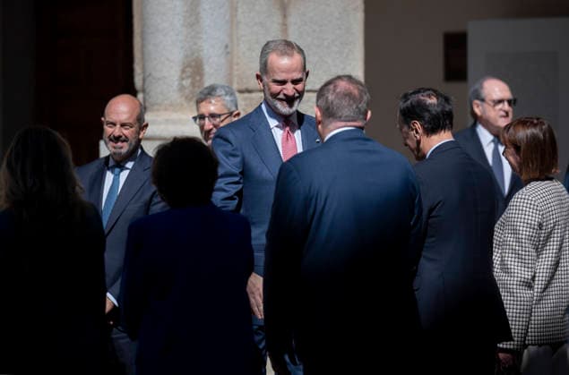 The King presides over the 10th edition of the King of Spain Human Rights Award King Felipe VI greets the award winners upon their arrival at the presentation of the 10th edition of the King of Spain Human Rights Award, in the Chapel of San Ildefonso of the University of Alcalá, on May 6, 2026, in Alcalá de Henares, Madrid Spain The award, which is granted by the Ombudsman and the University of Alcalá, recognizes the work of entities and institutions, private or public, in Spain, Portugal and other Ibero-American countries that distinguish themselves in the defense and promotion of human rights and democratic values, or that promote research and the implementation of programs for the defense and promotion of human rights and democratic val Copyright: xAlbertoxOrtegax 7502510