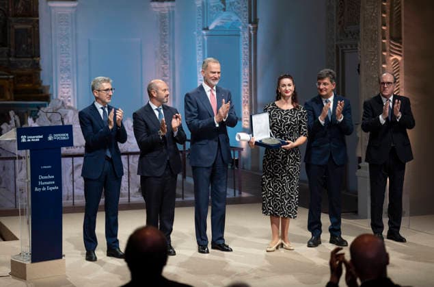 The King presides over the 10th King of Spain Human Rights Award Family photo during the presentation of the 10th King of Spain Human Rights Award, in the Chapel of San Ildefonso of the University of Alcalá, on May 6, 2026, in Alcalá de Henares, Madrid Spain The award, which is granted by the Ombudsman and the University of Alcalá, recognizes the work of entities and institutions, private or public, in Spain, Portugal and other Ibero-American countries that distinguish themselves in the defense and promotion of human rights and democratic values, or that encourage research and the implementation of action programs aimed at the defense and promotion of human rights and democratic values, or that promote research and the implementation of ac Copyright: xAlbertoxOrtegax 7502633