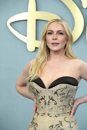 May 12, 2026, New York, Ny, USA: LINDSAY LOHAN attends the Disney Upfront 2026 Red Carpet Talent.The Javits Center, NYC.May 12, 2026. . Disney Upfront 2026 Red Carpet Talent.The Javits Center, NYC.May 12, 2026. . Disney Upfront 2026 Red Carpet Talent.The Javits Center, NYC.May 12, 2026. New York USA - ZUMAms4_ 20260512_faf_ms4_019 Copyright: xSoniaxMoskowitzxGordonx