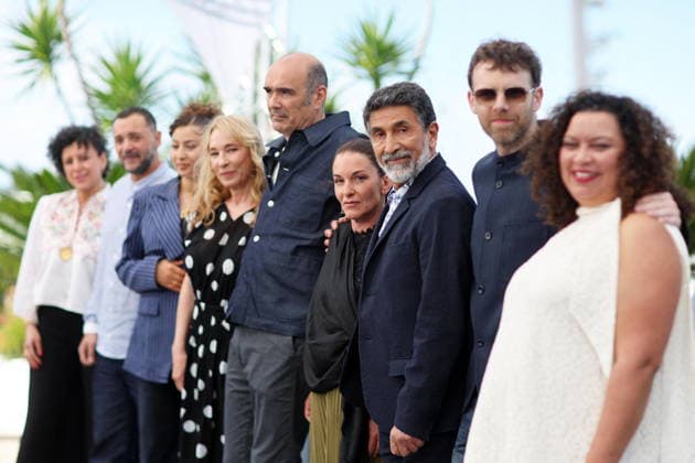 Mounira Barbouch, Nedjim Bouizzoul, Emma Boumali, Emmanuelle Bercot, Vincent Garenq, Mickaëlle Paty, Azize Kabouche, Antoine Reinartz, Ahlam Slama Photocall for Forsaken at the 79th Cannes International Film Festival May 13th, 2026 Jacovides Moreau Bestimage Photocall for Forsaken at the 79th Cannes International Film Festival May 13th, 2026 Cannes France Copyright: xJACOVIDES-MOREAUx xBESTIMAGExJACOVIDES-MOREAUx xBESTIMAGEx