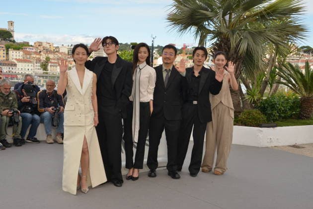 May 15, 2026, Cannes, France: CANNES, FRANCE - MAY 15: Kim Shin-rok, Ji Chang-wook, Jun Ji-hyun, Yeon Sang-ho, Koo Kyo-hwan and Shin Hyun-been pose during the Gun-Che (Colony) photocall at the 79th annual Cannes Film Festival at Palais des Festivals on May 15, 2026 in Cannes, France Cannes France - ZUMAi09_ 20260515_zaf_i09_006 Copyright: xFrederickxInjimbertx
