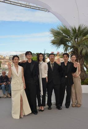 May 15, 2026, Cannes, France: CANNES, FRANCE - MAY 15: Kim Shin-rok, Ji Chang-wook, Jun Ji-hyun, Yeon Sang-ho, Koo Kyo-hwan and Shin Hyun-been pose during the Gun-Che (Colony) photocall at the 79th annual Cannes Film Festival at Palais des Festivals on May 15, 2026 in Cannes, France Cannes France - ZUMAi09_ 20260515_zaf_i09_013 Copyright: xFrederickxInjimbertx
