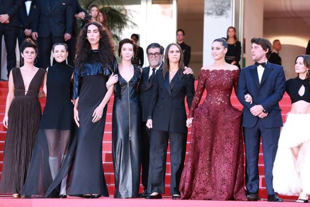 Cannes - Garance Red Carpet JD Sara-Jeanne Drillaud, Jehnny Beth, Raya Martigny, Sara Giraudeau, Alain Attal, Jeanne Herry, Adèle Exarchopoulos, Hugo Selignac, Mathilde Roehrich, Hélène Alexandridis, Brigitte Sy and Anne Suarez arrive for the screening of the film Garance during the 79th annual Cannes Film Festival at Palais des Festivals on May 17, 2026 in Cannes, France. Photo by Jerome Domine ABACAPRESS.COM Cannes France Copyright: xDominexJerome ABACAx