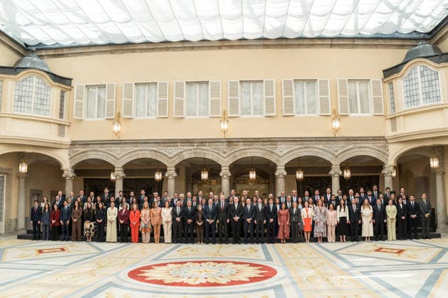 The King receives several promotions of the Corps of State Lawyers King Felipe VI receives in audience the promotions of the Corps of State Lawyers of the years 1991, 1992, 2024 and 2026, in the Royal Palace of El Pardo, on May 18, 2026, in Madrid Spain The Corps of State Lawyers is responsible for developing the function of legal assistance, consisting of advice, representation and defense in court, representation and defense in the courts of the General State Administration, its autonomous bodies, the constitutional bodies and, where appropriate and through the corresponding agreements, the autonomous communities, the local corporations and the other entities which make up the institutional public sector The State Attorneys are integrate Copyright: xDiegoxRadamà sx 7531881