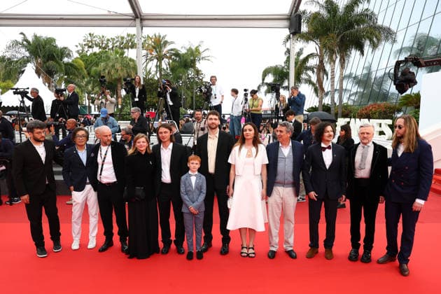 Internationale Filmfestspiele von Cannes, The Unknown Premiere #4 May 18, 2026, Cannes, Cote D azur, France: ERIC LENOIR, BARTAS ZDANOVICIUS, HELENA POKORNY, KESTUTIS CICENAS, ROSTISLAV KIRPICENKO and ANASTASIIA PUSTOVIT on the red carpet for the screening of THE UNKNOWN at the 79th Annual Cannes Film Festival at Palais des Festivals in Cannes, France Cannes France - ZUMAc179 20260518_zep_c179_019 Copyright: xMickaelxChavetx